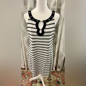 WHITE HOUSE BLACK MARKET White & Black Dress